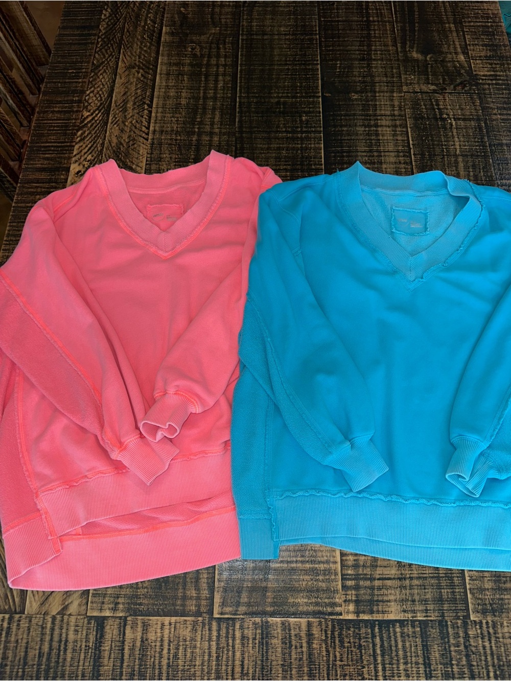Aerie by AE Sweatshirts XS/S lot of 2